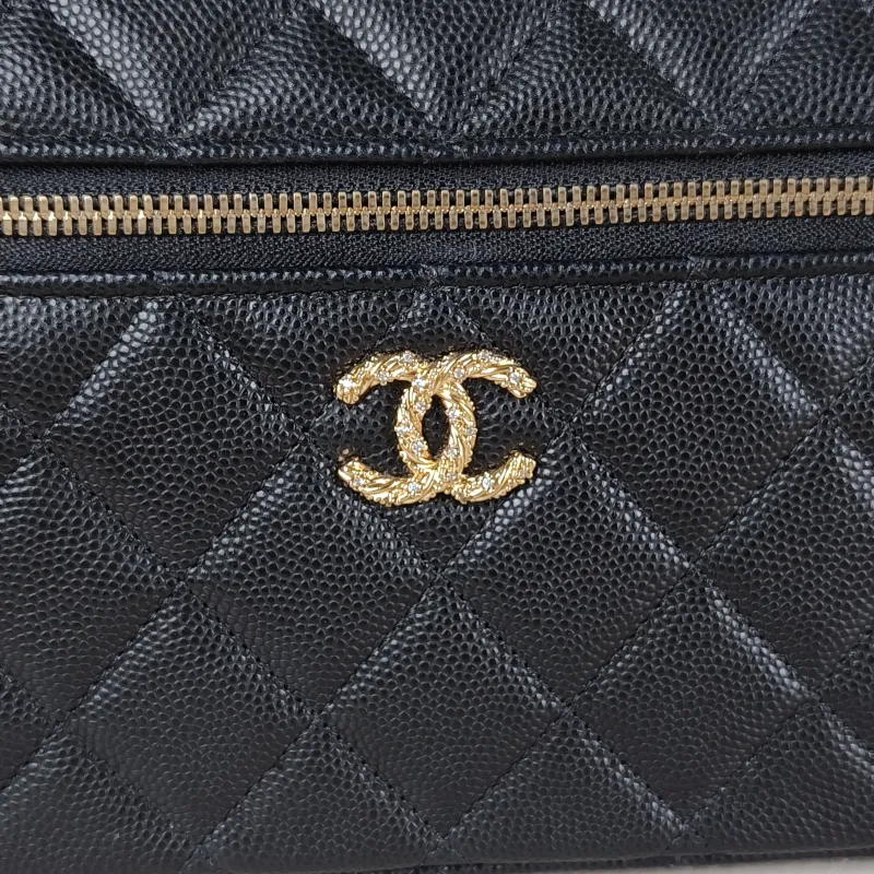 Chanel Crossbody Bag lp Vanity Case Bag Black Calfskin One Size 19.5 × 5 × 17 cm — detail view 13 of 15