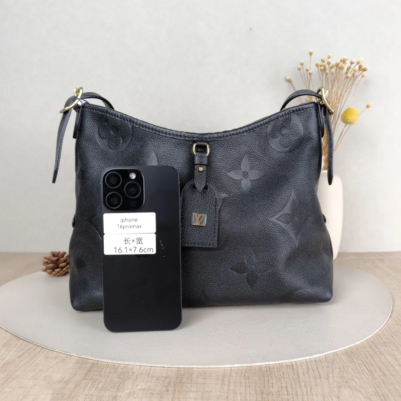 Louis Vuitton Crossbody Bag Carryall Black Calfskin Small29.5 × 12 × 24 cm — cover view 3 of 5