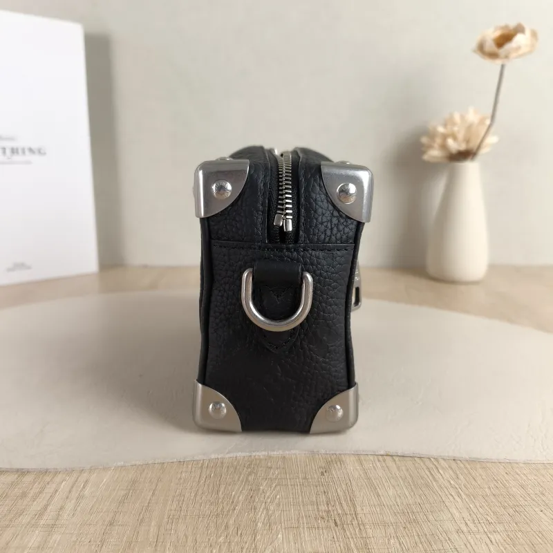 Louis Vuitton Crossbody Bag SOFT TRUNK Box Calfskin Mini 18.5 × 8 × 13 cm — detail view 9 of 10