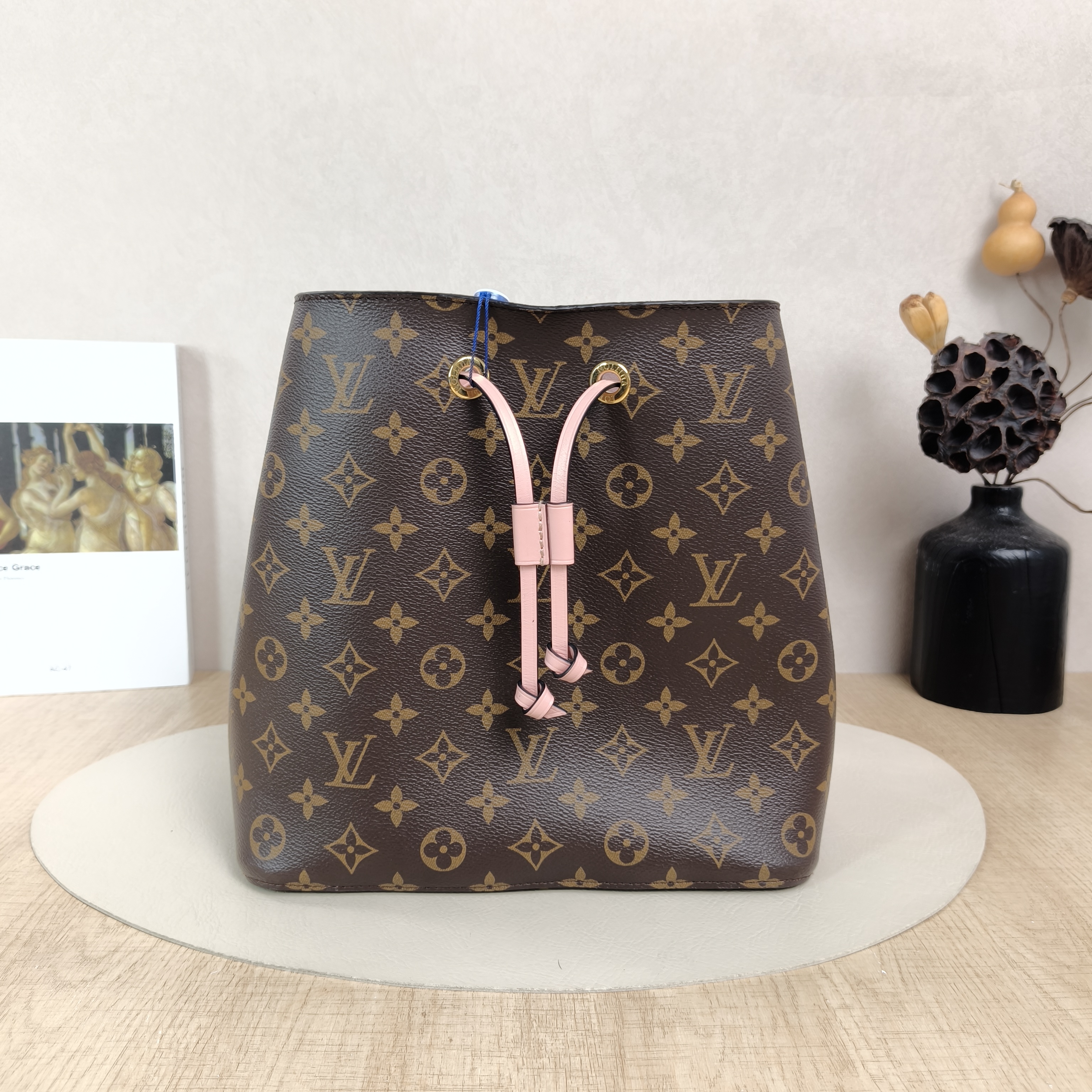 Louis Vuitton Shoulder Bag NÉONOÉ Bucket Bag PVC Medium26 × 17.5 × 26 cm