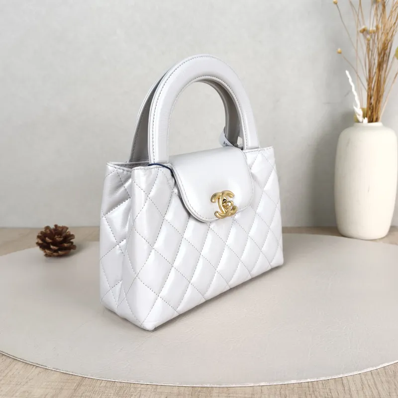 Chanel Crossbody Bag Kelly Grey Waxed Leathermini19 × 7 × 13 cm — cover view 2 of 5