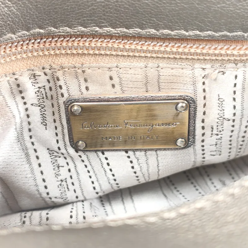 FERRAGAMO Shoulder Bag Shoulder Bag Grey Calfskin One Size 34 × 13 × 34 cm — detail view 10 of 11