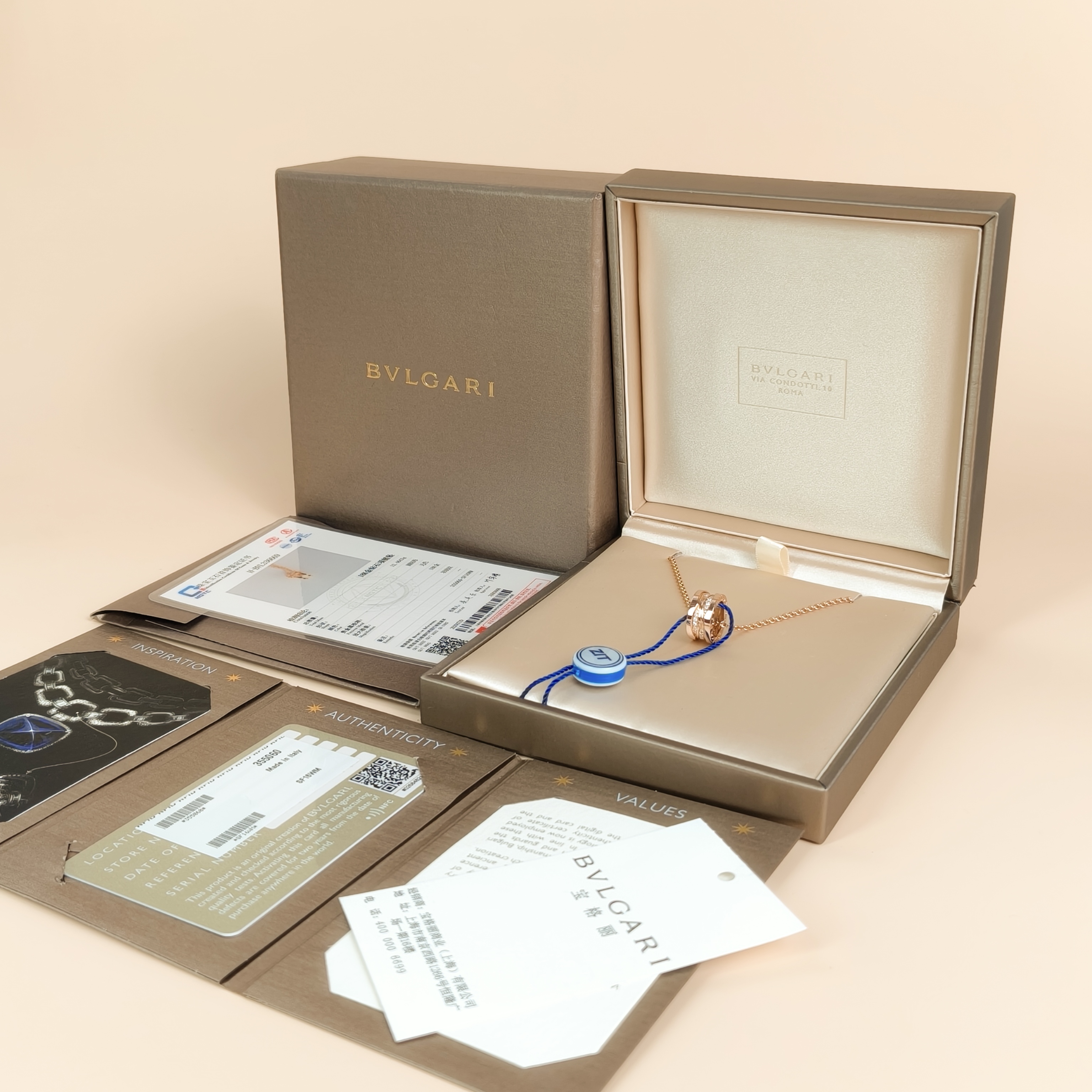 Bvlgari Necklace B.zero1Collection Pavé Diamond Rose Gold Diamond18KR ose Gold15㎜ 38-45㎝ — cover view 4 of 9