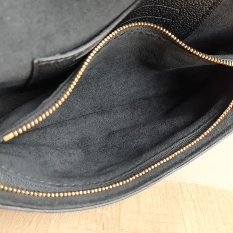 Louis Vuitton Crossbody Bag IVY Black Empreinte Embossed Calfskin Small 23.5 × 4.3 × 12 cm — detail view 4 of 12