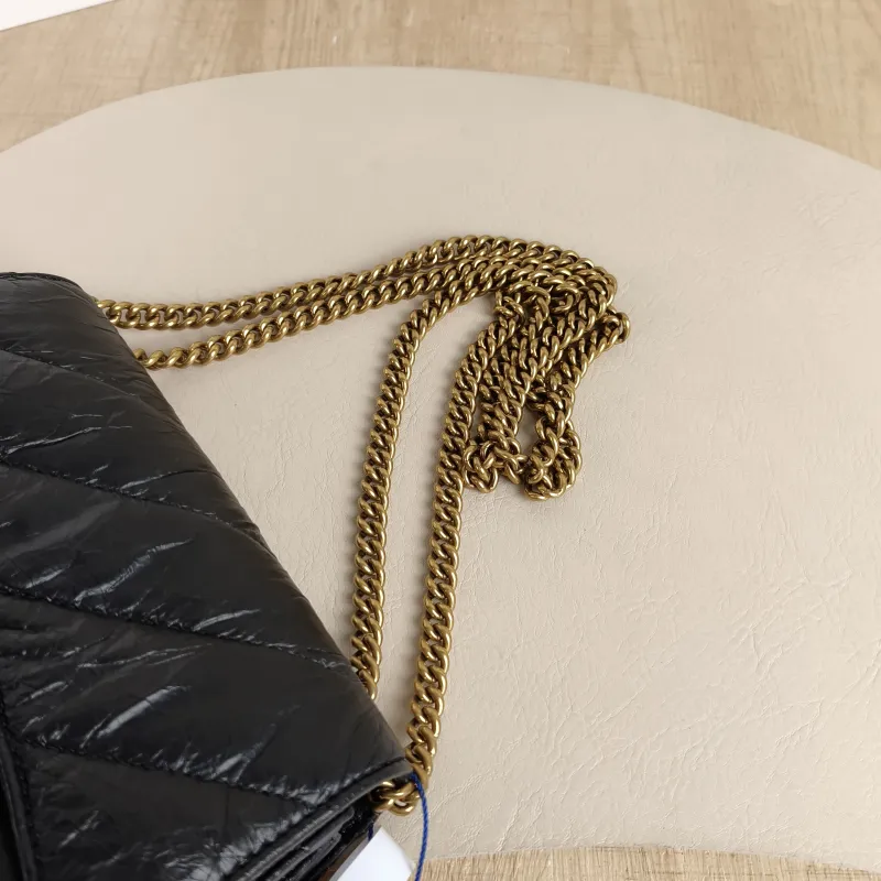 BALENCIAGA Crossbody Bag CRUSH Chain Bag Black Calfskinxs Small22 × 5 × 10 cm — detail view 5 of 12