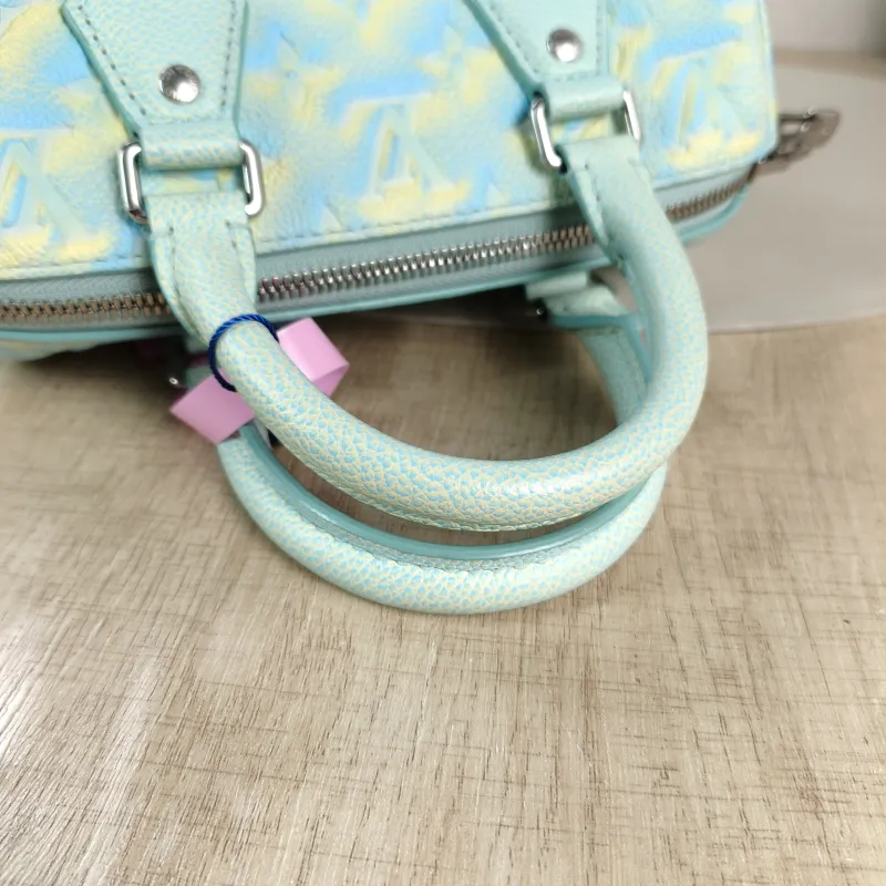 Louis Vuitton Crossbody Bag Speedy20 Collection Calfskin One Size 20.5 × 12 × 13.5 cm — detail view 1 of 11