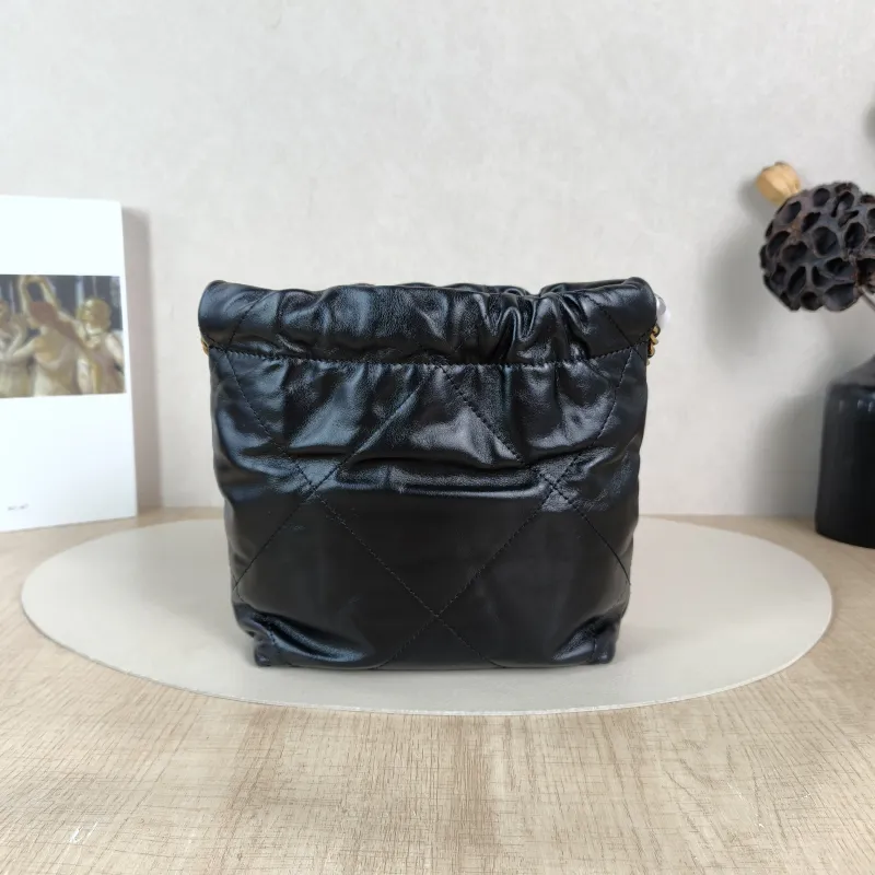 Chanel Shoulder Bag 22Bag Black CC alfskin Mini 20 × 6 × 19 cm — cover view 4 of 6