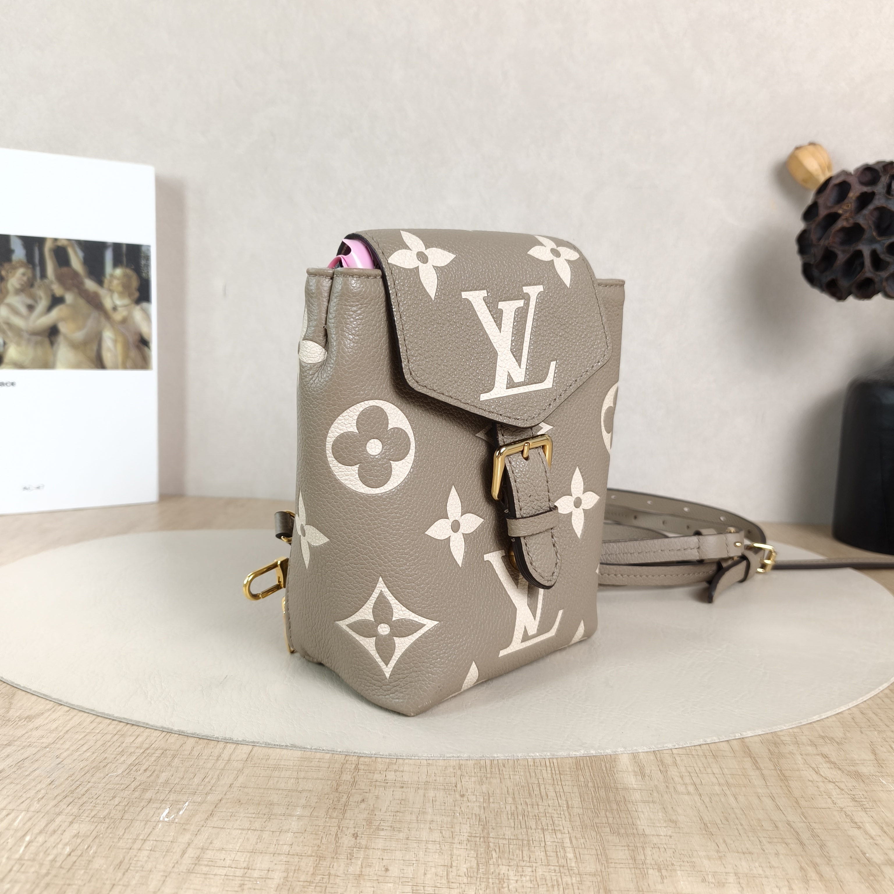 Louis Vuitton Backpack Tiny Backpack · White Calfskin One Size13 × 8 × 19 cm — cover view 2 of 6