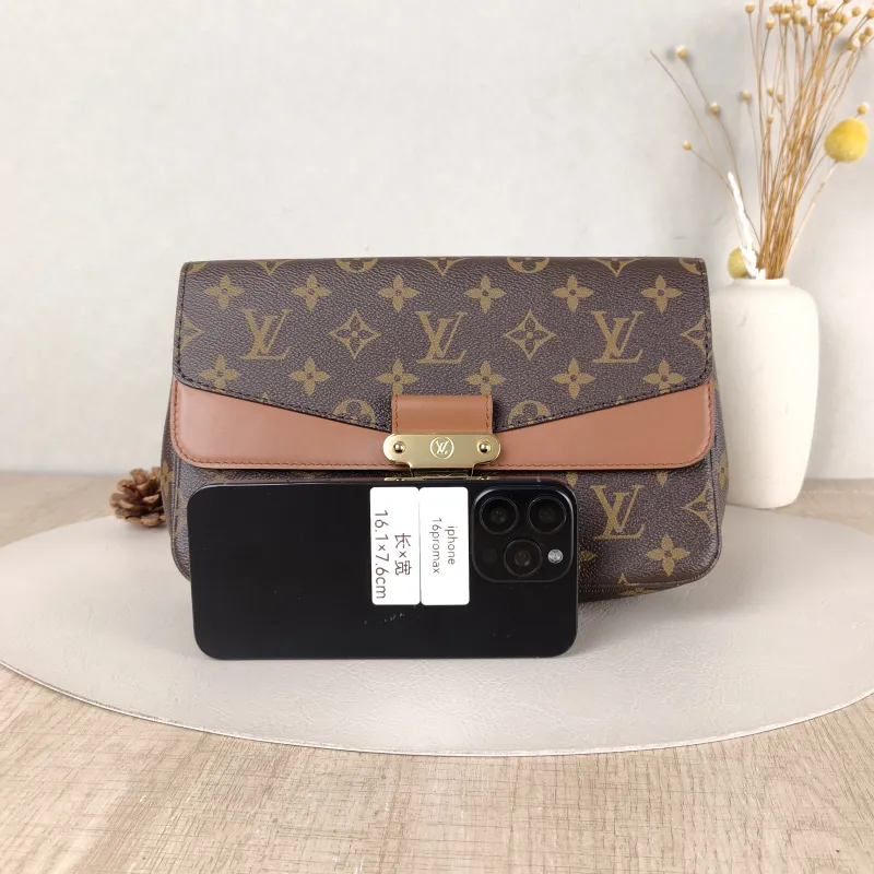 Louis Vuitton Crossbody Bag Marceau Chain Bag Caramel PVC · Calfskin One Size24.5 × 6.5 × 15 cm — cover view 5 of 5