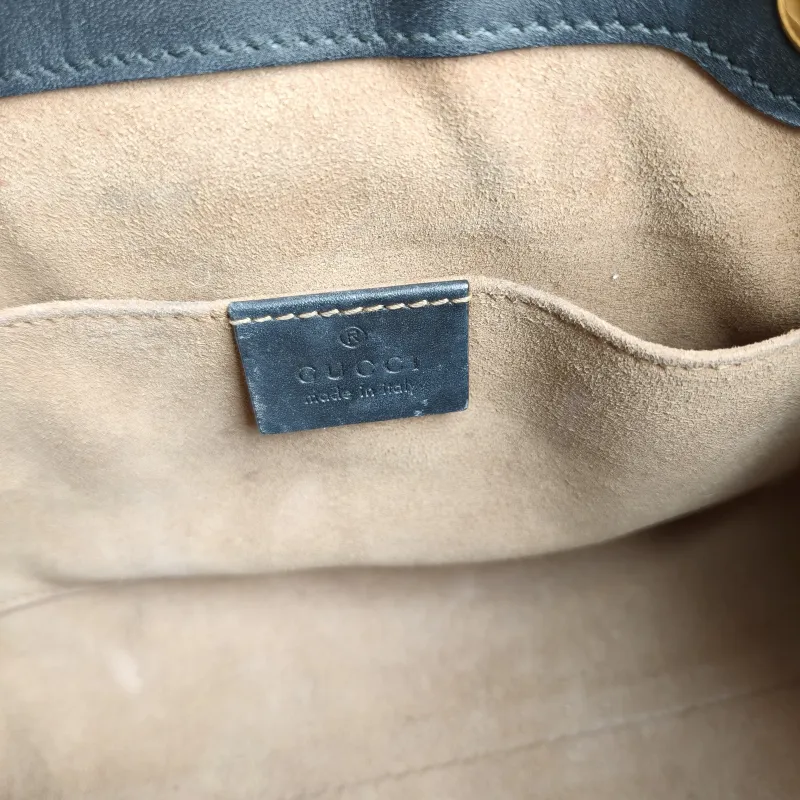 GUCCI Shoulder Bag Padlock Tote Black Monogram PVC Medium 26 × 10 × 18 cm — detail view 3 of 11