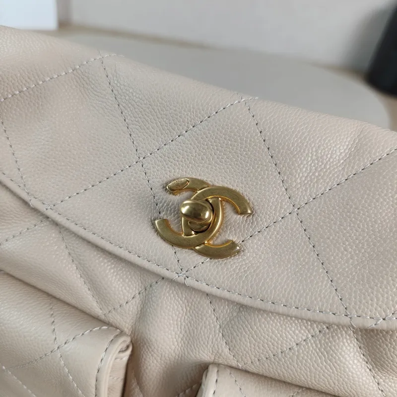 Chanel Shoulder Bag Supple Twins Hobo Beige Grained Calfskin Small 24.5 × 5 × 19 cm — detail view 4 of 13