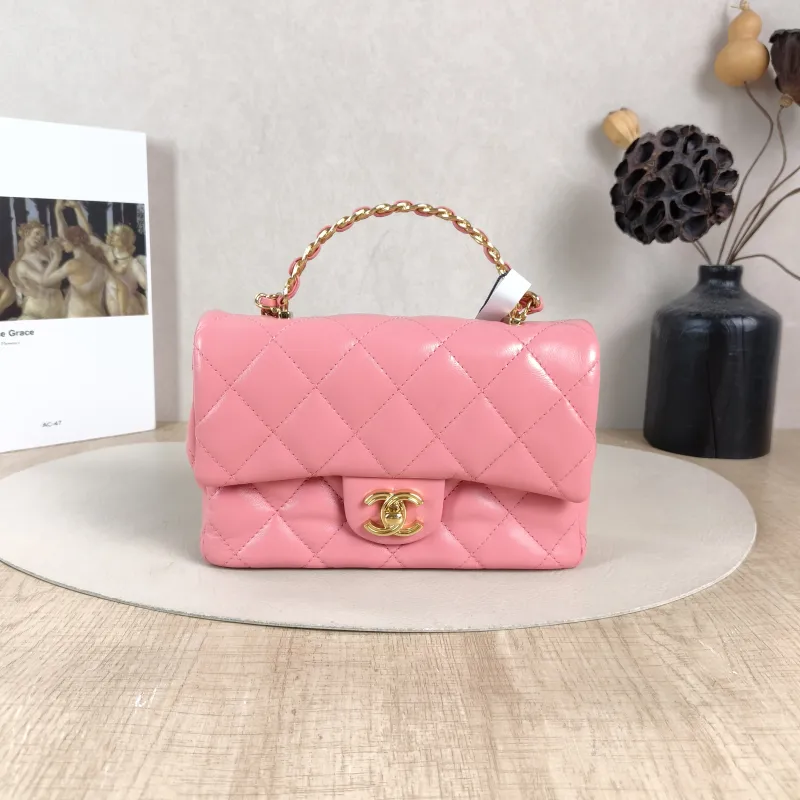 Chanel Crossbody Bag Pink Lambskin One Size 20 × 5 × 13 cm