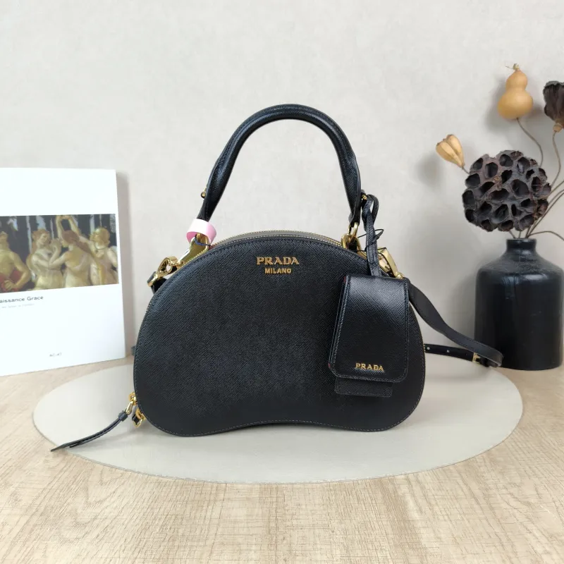 PRADA Shoulder Bag Black Calfskin One Size25 × 8 × 16 cm