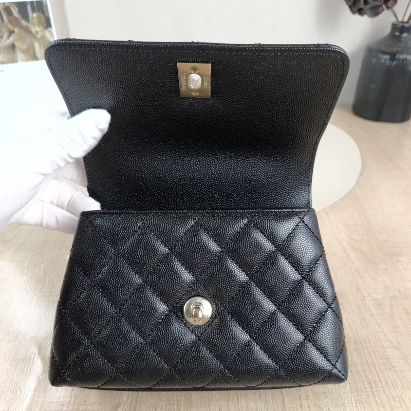 Chanel Top Handle Bag Coco Handle​ Black Grained Calfskin Mini 19 × 9 × 13 cm — detail view 10 of 12