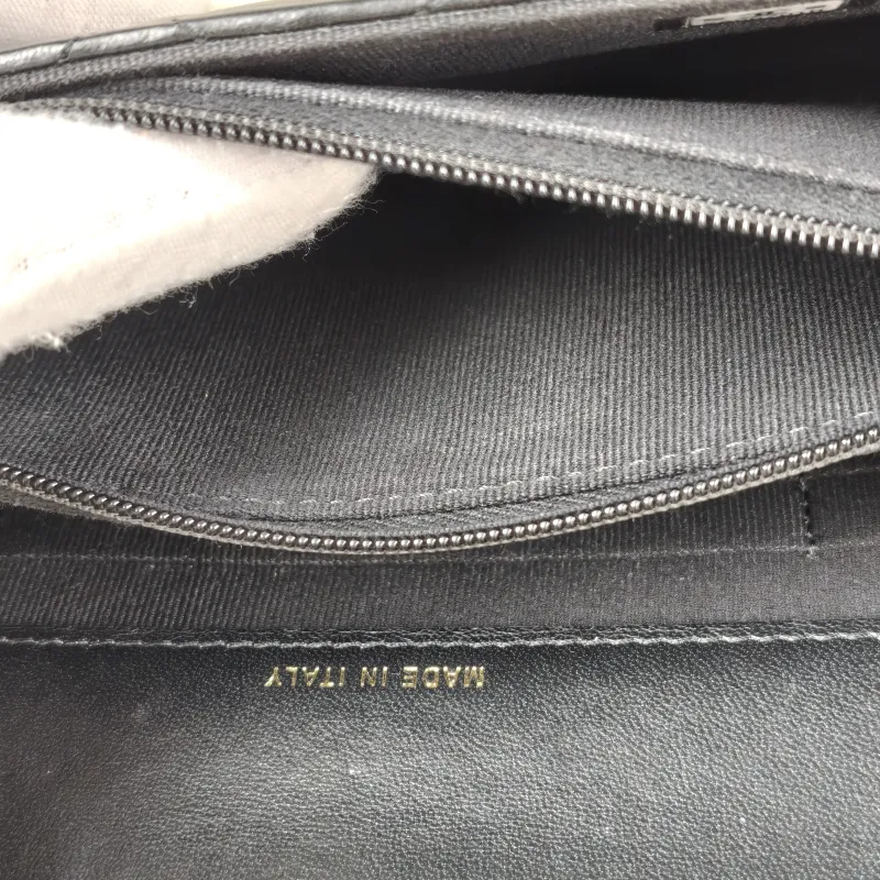Chanel Crossbody Bag trendy cc woc Black Lambskinmini19.2 × 3.5 × 12.3 cm — detail view 2 of 14