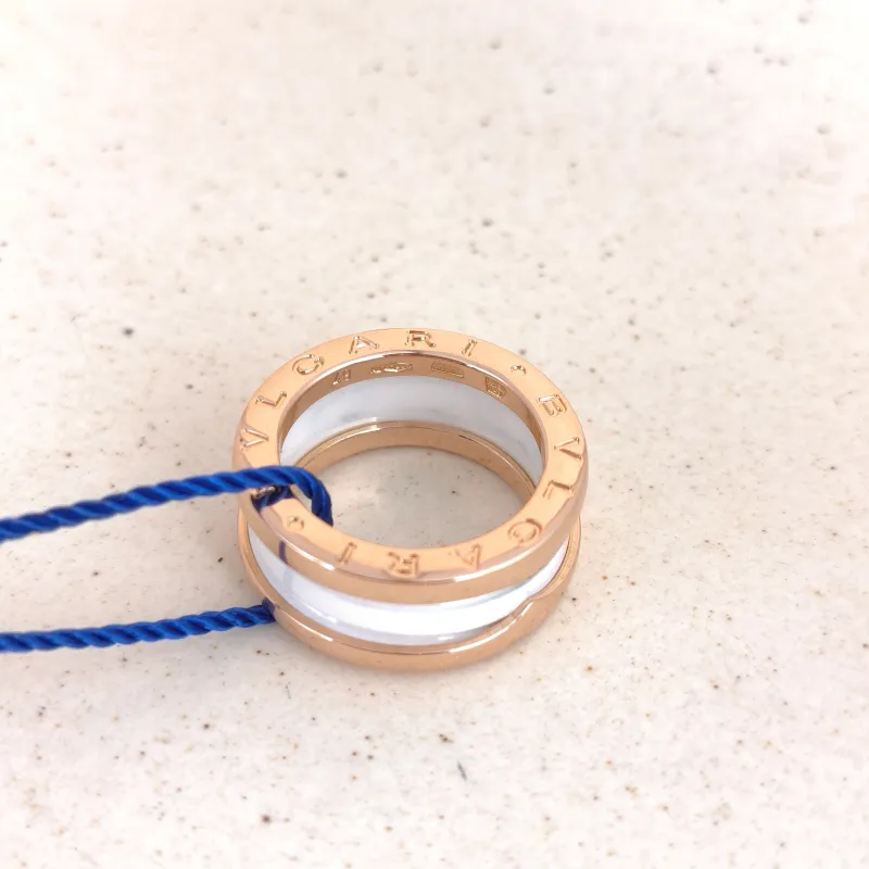 Bvlgari Ring B.zero1Collection Ring Rose Gold 18KR ose Gold One Size 49 — cover view 5 of 6