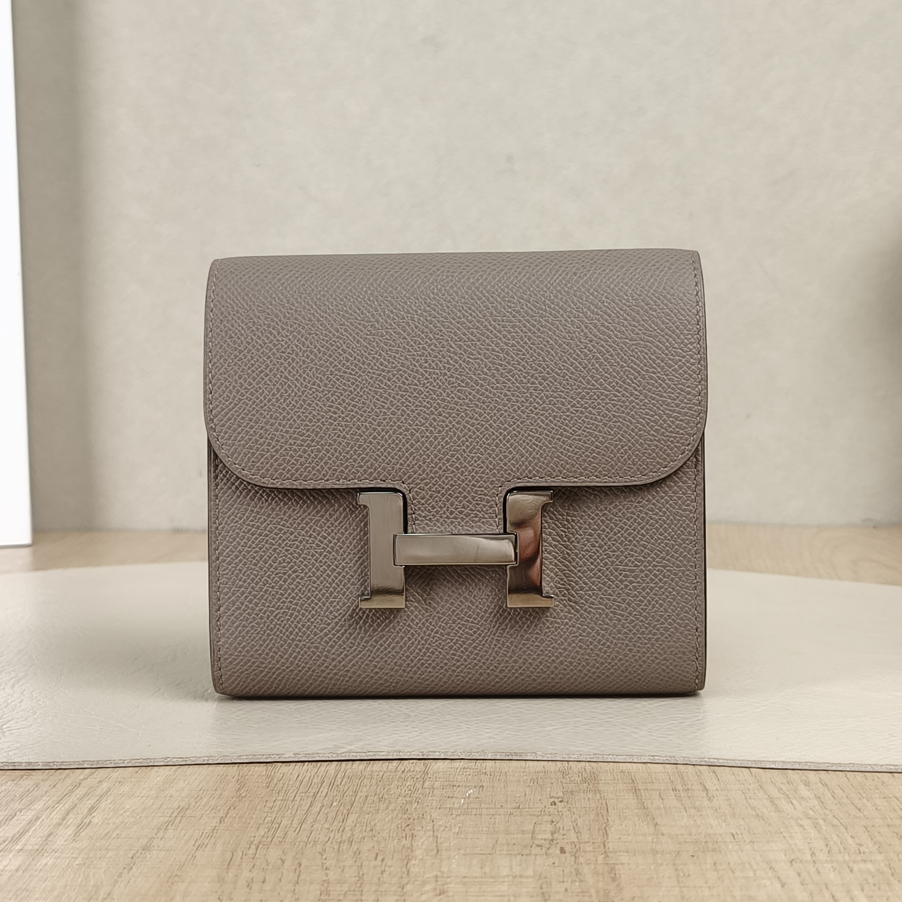 Hermès Walletconstance compact wallet Wallet M8 Epsom Calfskin One Size14 × 3 × 10 cm