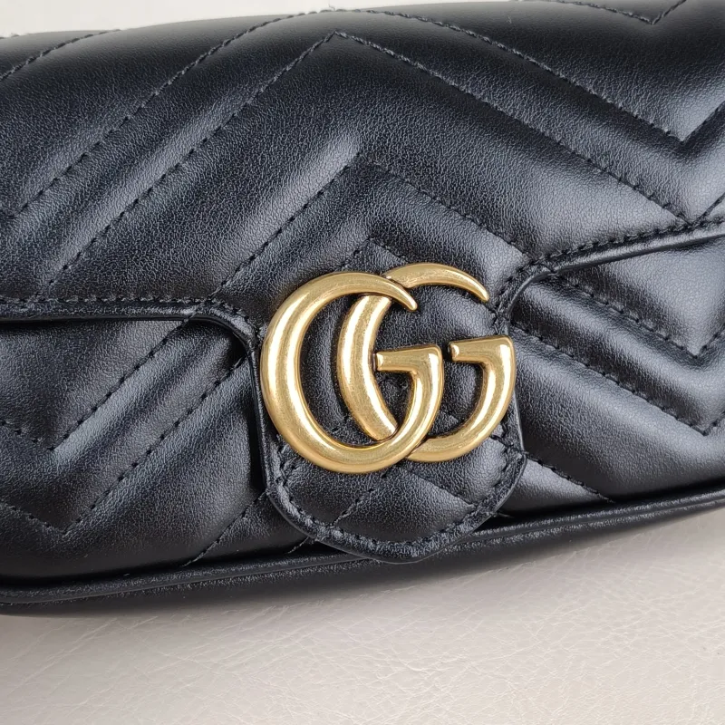 GUCCI Crossbody Bag GG Marmont Mini Marmont Mini Black with Gold-Tone Hardware Calfskinmini16.5 × 4.5 × 9.5 cm — detail view 11 of 13