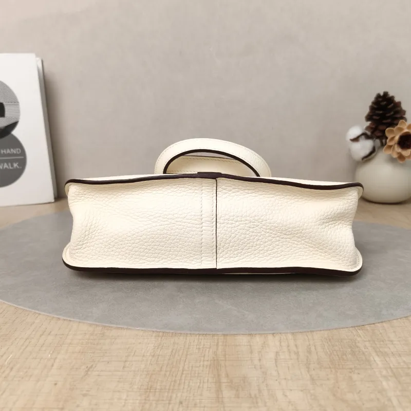 Hermès Shoulder Bag Halzan 25I2 Taurillon Clemence TC Calfskin Small25 × 8 × 17 cm — cover view 4 of 6