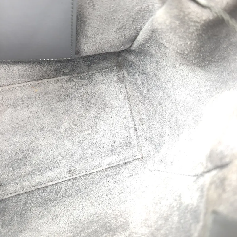 CELINE Top Handle Bag CABAS TRIOMPHE Calfskin Small 22 × 15 × 17 cm — detail view 6 of 10