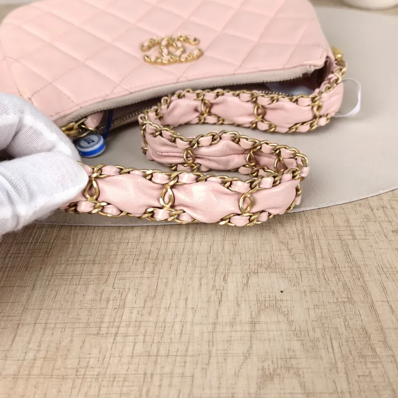 Chanel Shoulder Bag 23k hobo 19 Pink Lambskin 20 × 4.5 × 13 cm — detail view 12 of 13