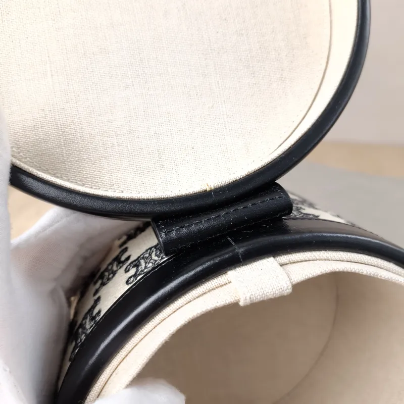CELINE Crossbody Bag Tambour White Canvas Medium17 × 17 × 12 cm — detail view 5 of 16