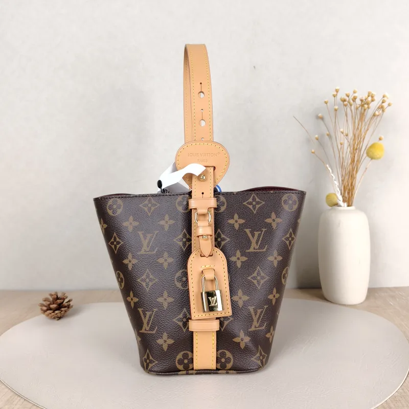 Louis Vuitton Top Handle Bag ALL IN BB Monogram PVCBB16 × 12 × 18 cm