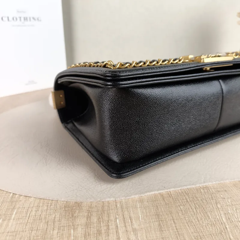 Chanel Crossbody Bag Le Boy​ Black Grained Calfskin Medium 25 × 9 × 15 cm — detail view 9 of 11