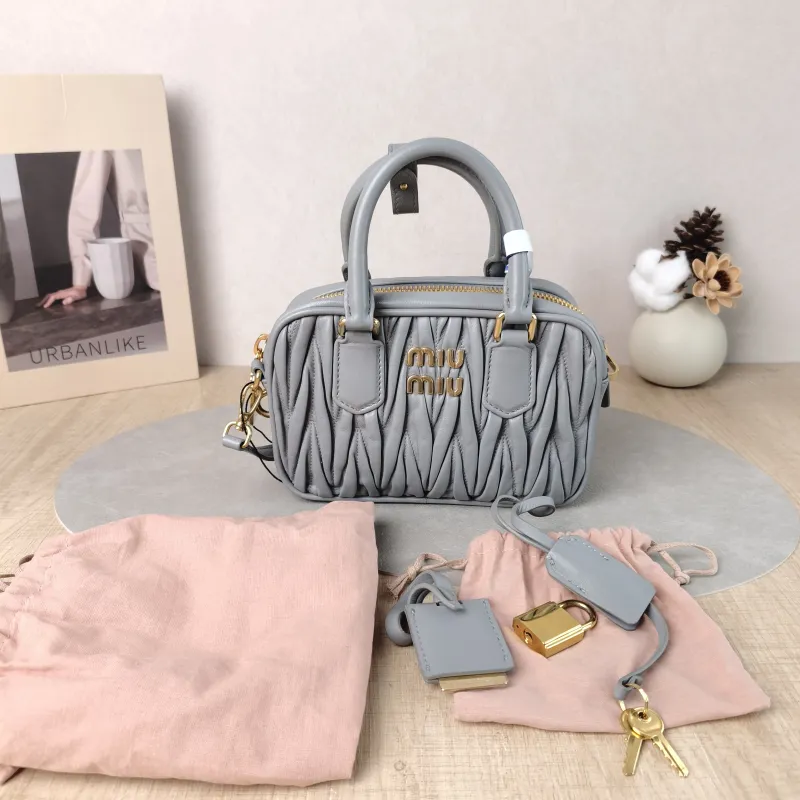 Miumiu Top Handle Bag Arcadie MatelasséCollection Edition Grey Lambskin Small 19 × 6 × 13 cm — cover view 4 of 6