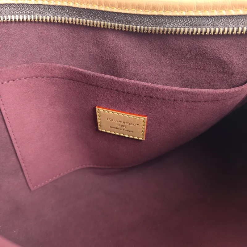 Louis Vuitton Shoulder Bag Carryall East West Monogram PVC One Size 36 × 10 × 19 cm — detail view 6 of 11