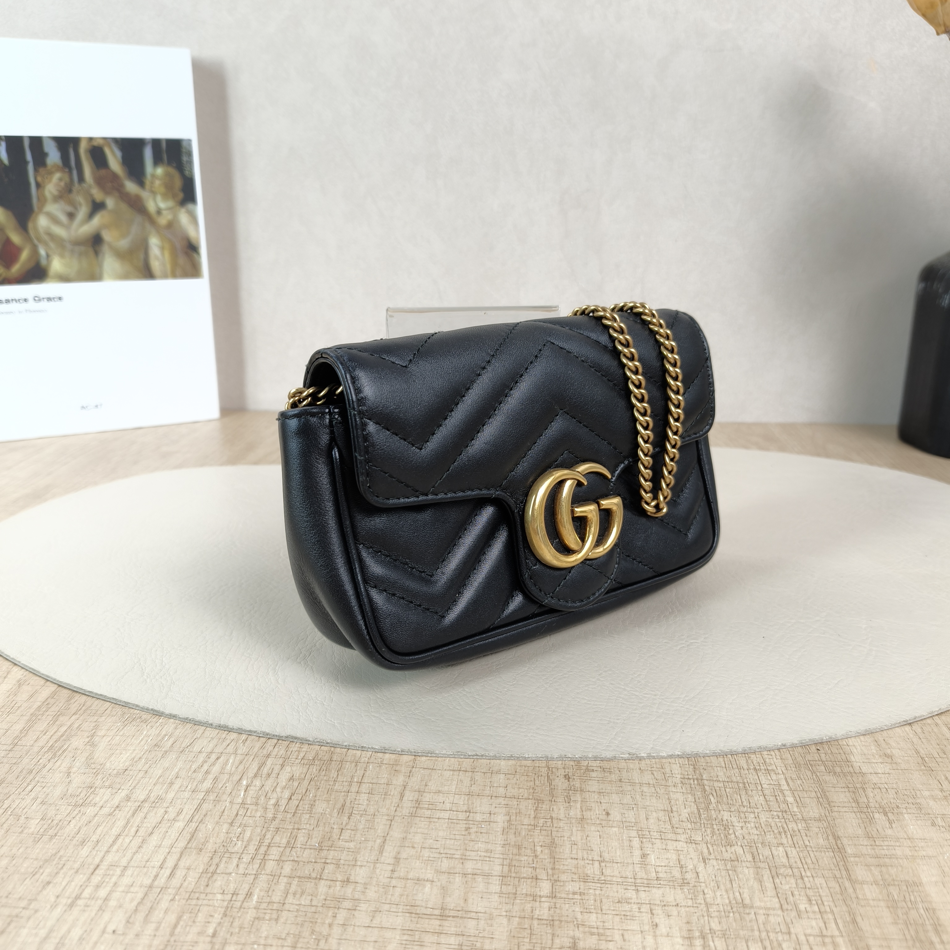 GUCCI Crossbody Bag GG Marmont Mini Marmont Mini Black Calfskinmini16.5 × 4.5 × 9.5 cm — cover view 2 of 5
