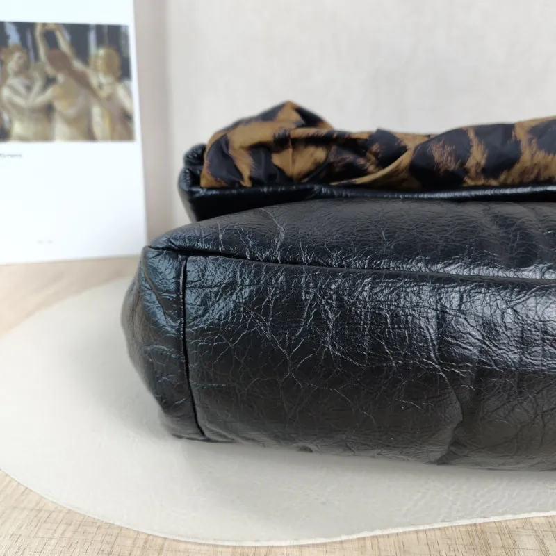 BALENCIAGA Shoulder Bag MONACO PLUS Black Calfskin Small 28 × 9 × 19 cm — detail view 12 of 13