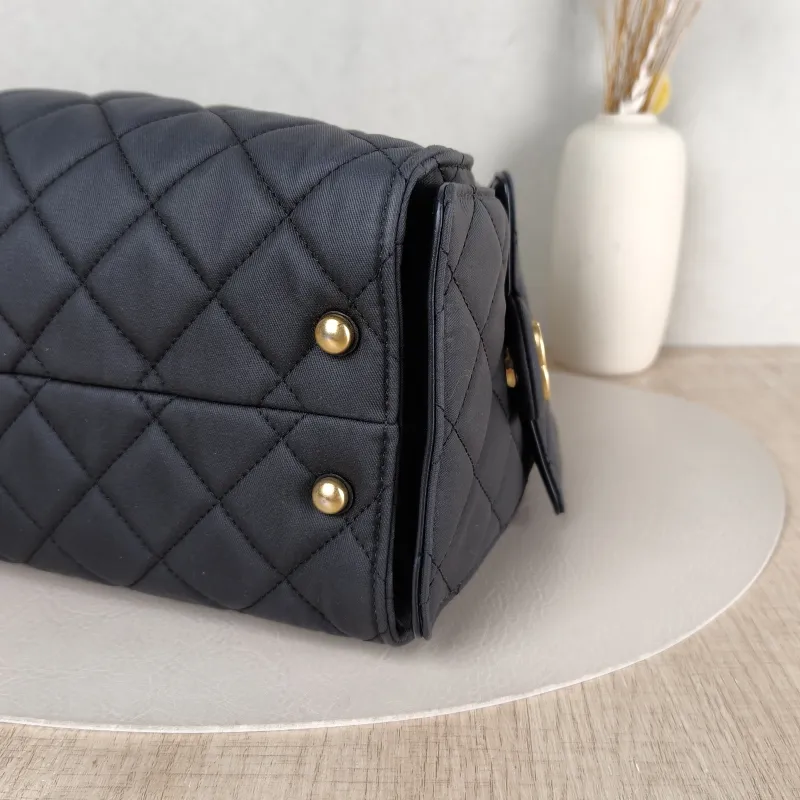 Chanel Shoulder Bag 25Bag Grey Canvas Small 26 × 14 × 30 cm — detail view 4 of 12