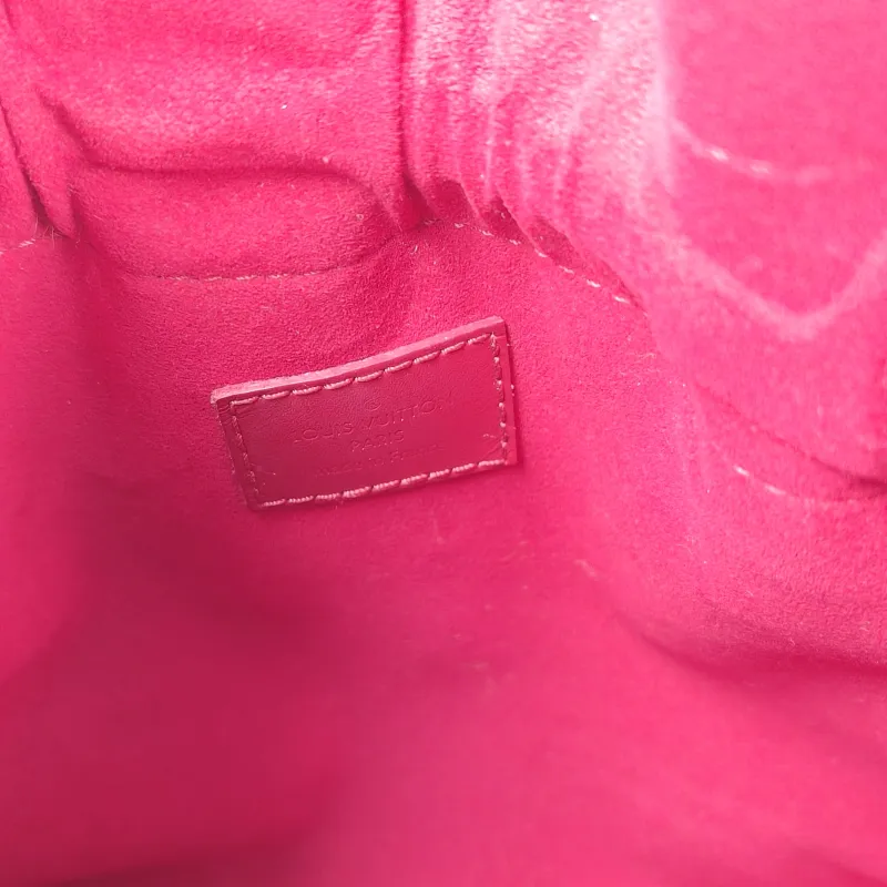 Louis Vuitton Clutch NOÉ Bucket Bag Monogram PVC 22 × 9 × 24 cm — detail view 2 of 7