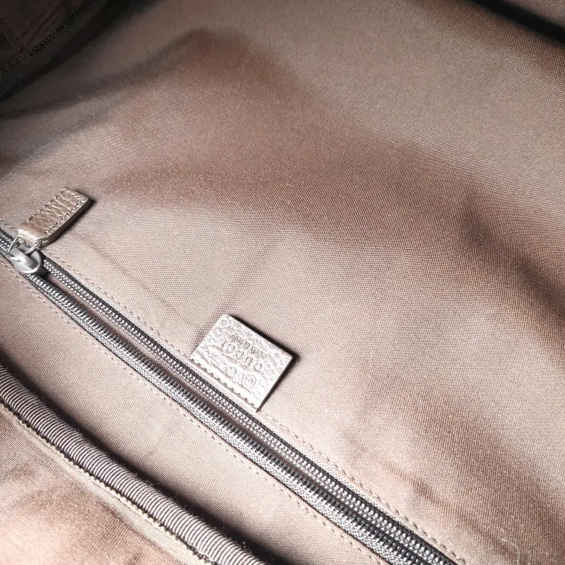 GUCCI Top Handle Bag Top Handle Bag Monogram Canvas One Size42 × 22 × 27 cm — detail view 10 of 11