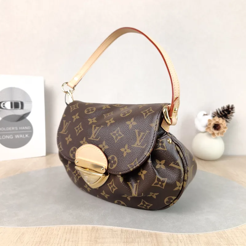 Louis Vuitton Shoulder Bag Sunset Monogram PVC One Size 27 × 3 × 18 cm — cover view 2 of 5