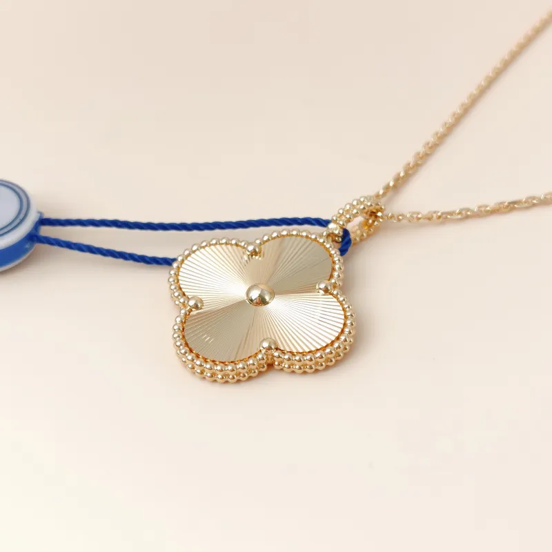 Van Cleef & Arpels Necklace Magic Alhambra Alhambra Collection Necklace Yellow Gold 18KY ellow Gold Magic Large90cm โ cover view 7 of 12