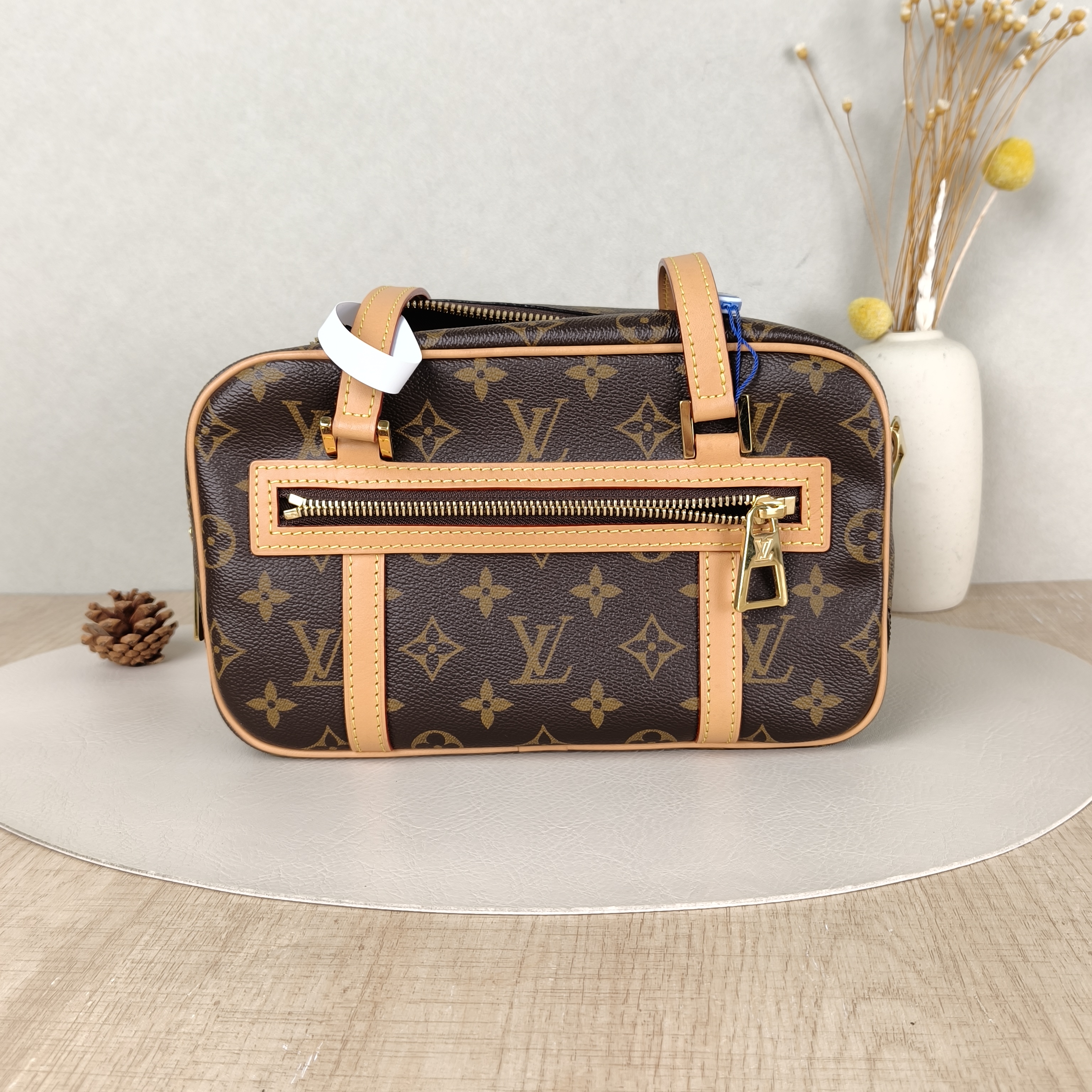 Louis Vuitton Shoulder Bagcite Monogram PVC One Size26 × 11 × 16 cm