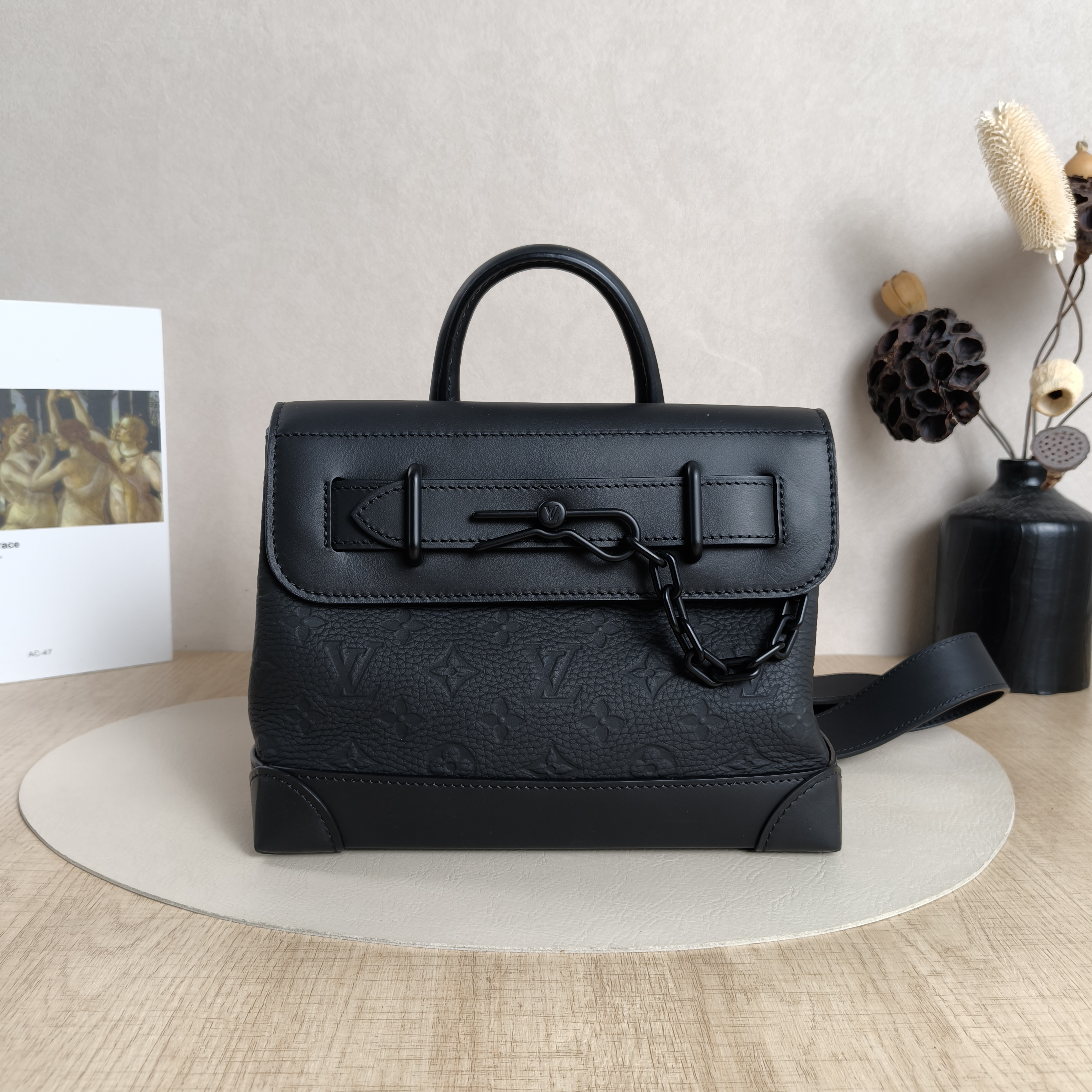 Louis Vuitton Crossbody Bag Steamer Messenger Bag Black Calfskin Small25 × 8 × 19 cm