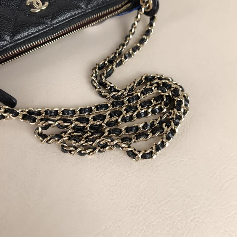 Chanel Crossbody Bag Black Grained Calfskin One Size 21 × 5.5 × 12 cm — detail view 10 of 13