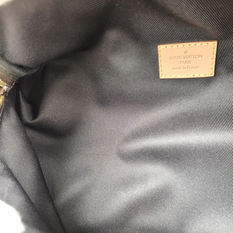 Louis Vuitton Belt Bag Bumbag Belt Bag Monogram PVC One Size 37 × 13 × 14 cm — detail view 1 of 10