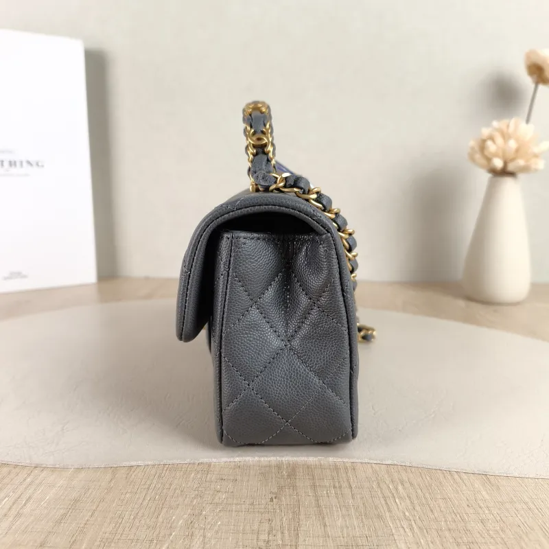 Chanel Crossbody Bag 25b mini Grey Grained Calfskin One Size 20 × 6 × 12 cm — detail view 2 of 14
