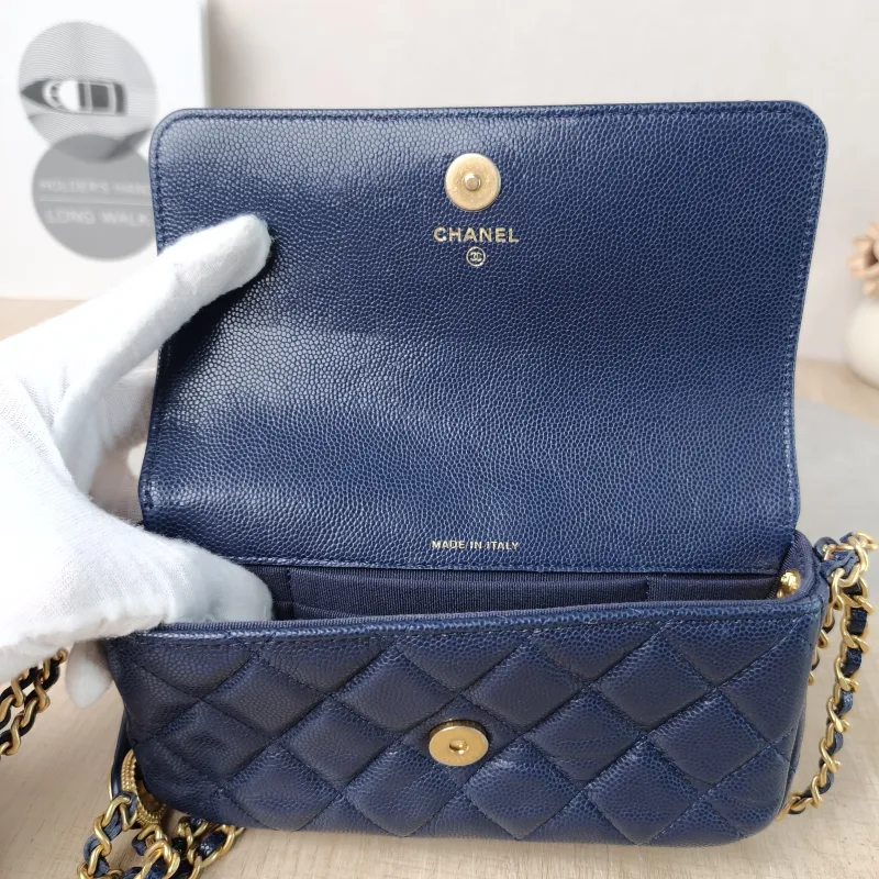 Chanel Crossbody Bagcf Crossbody Bag Blue Grained Calfskin One Size17.5 × 4 × 10 cm — detail view 9 of 12