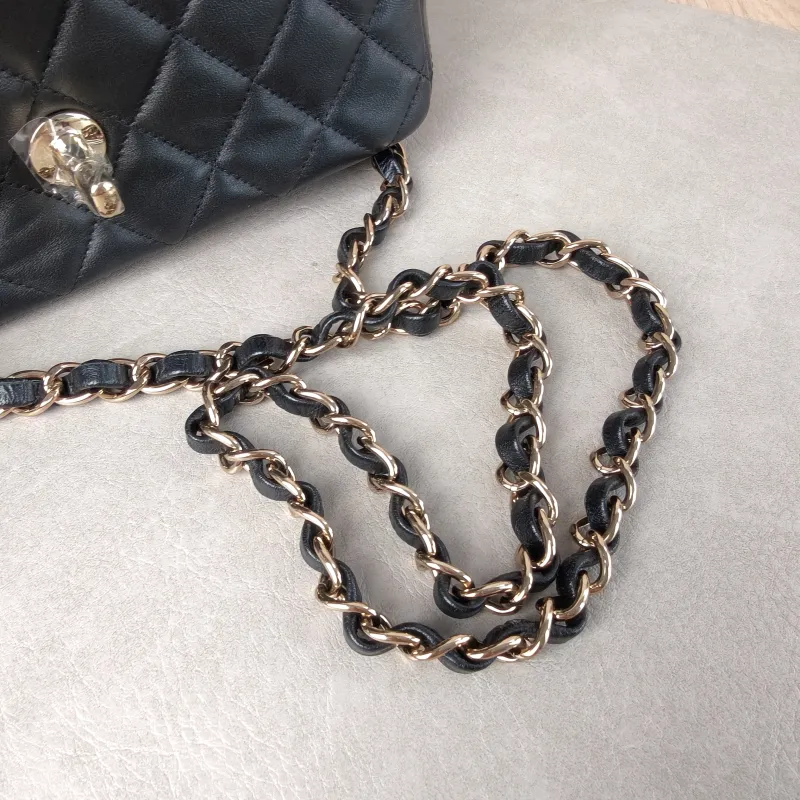 Chanel Crossbody Bag Classic Flap Large Mini CF Mini Black SL ambskin mini 20 × 6 × 12 cm — detail view 3 of 12