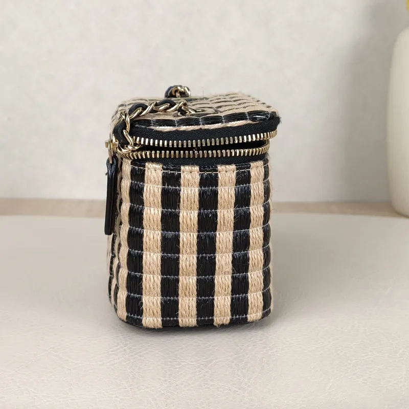 Chanel Crossbody Bag Edition Black Wovenmini11 × 7 × 9 cm — detail view 8 of 14