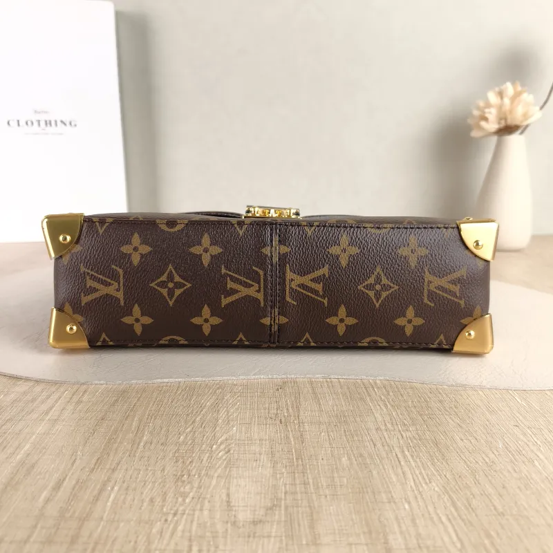 Louis Vuitton Shoulder Bag Trunkie Box Chain Bag Monogram PVC Large 27 × 8 × 16 cm — cover view 2 of 5