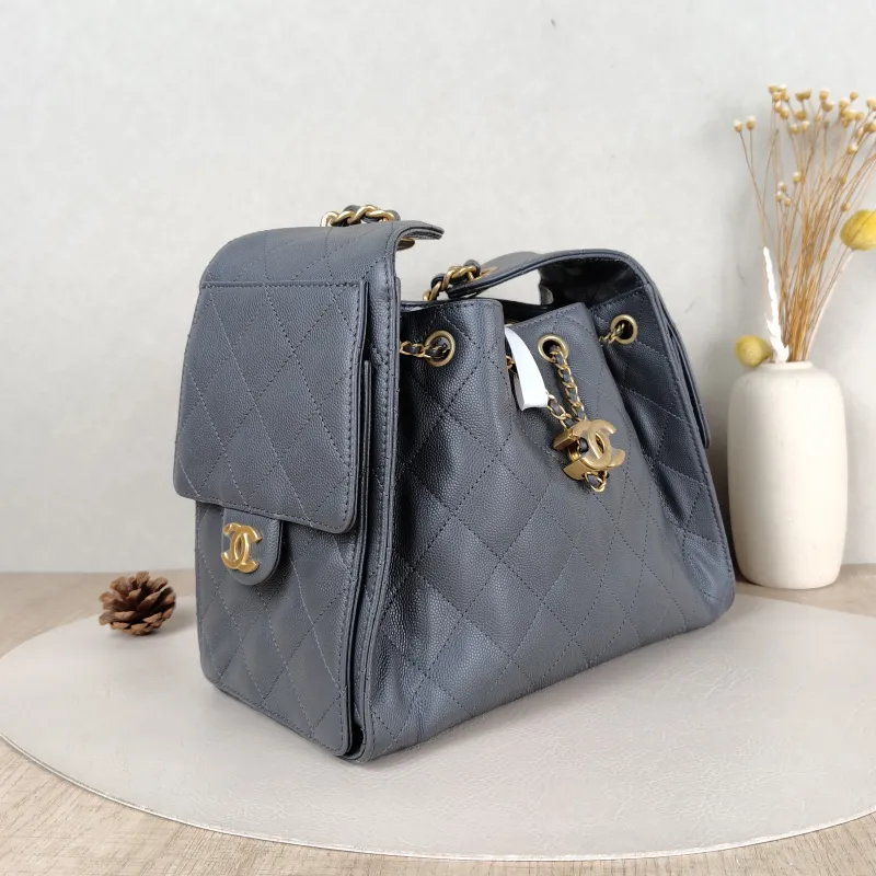 Chanel Shoulder Bag25Bag Grey Calfskin Small26 × 14 × 30 cm — cover view 3 of 6