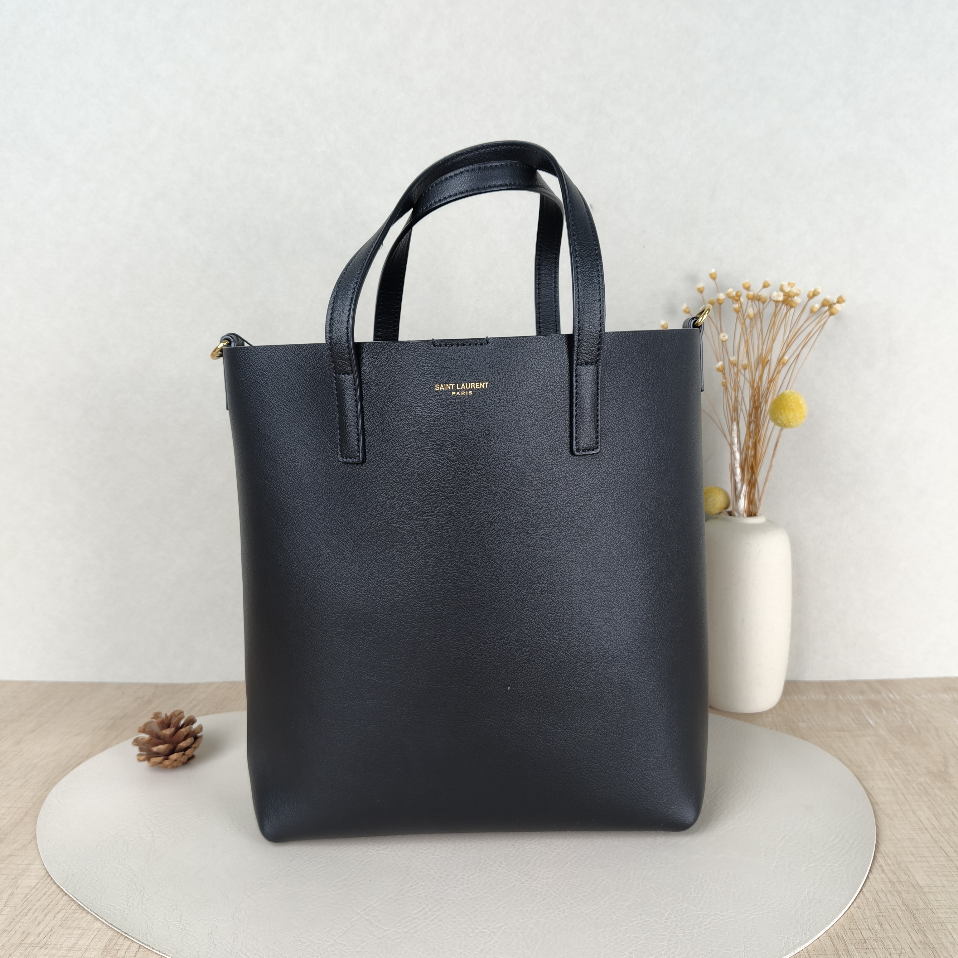 SAINT LAURENT Top Handle Bag SHOPPING Shopping Tote Edition Black Calfskinmini25 × 8 × 28 cm