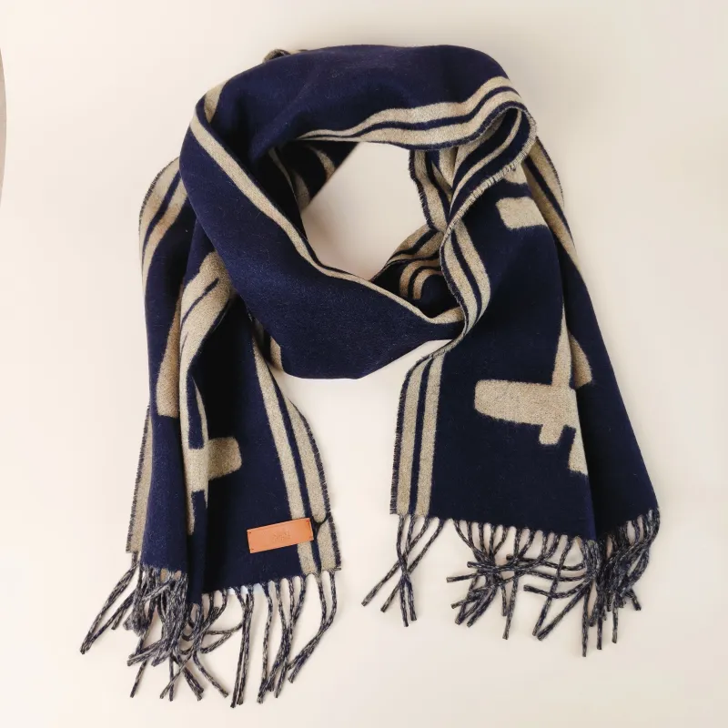Hermès Scarf Scarf Blue Cashmere One Size 160*30cm