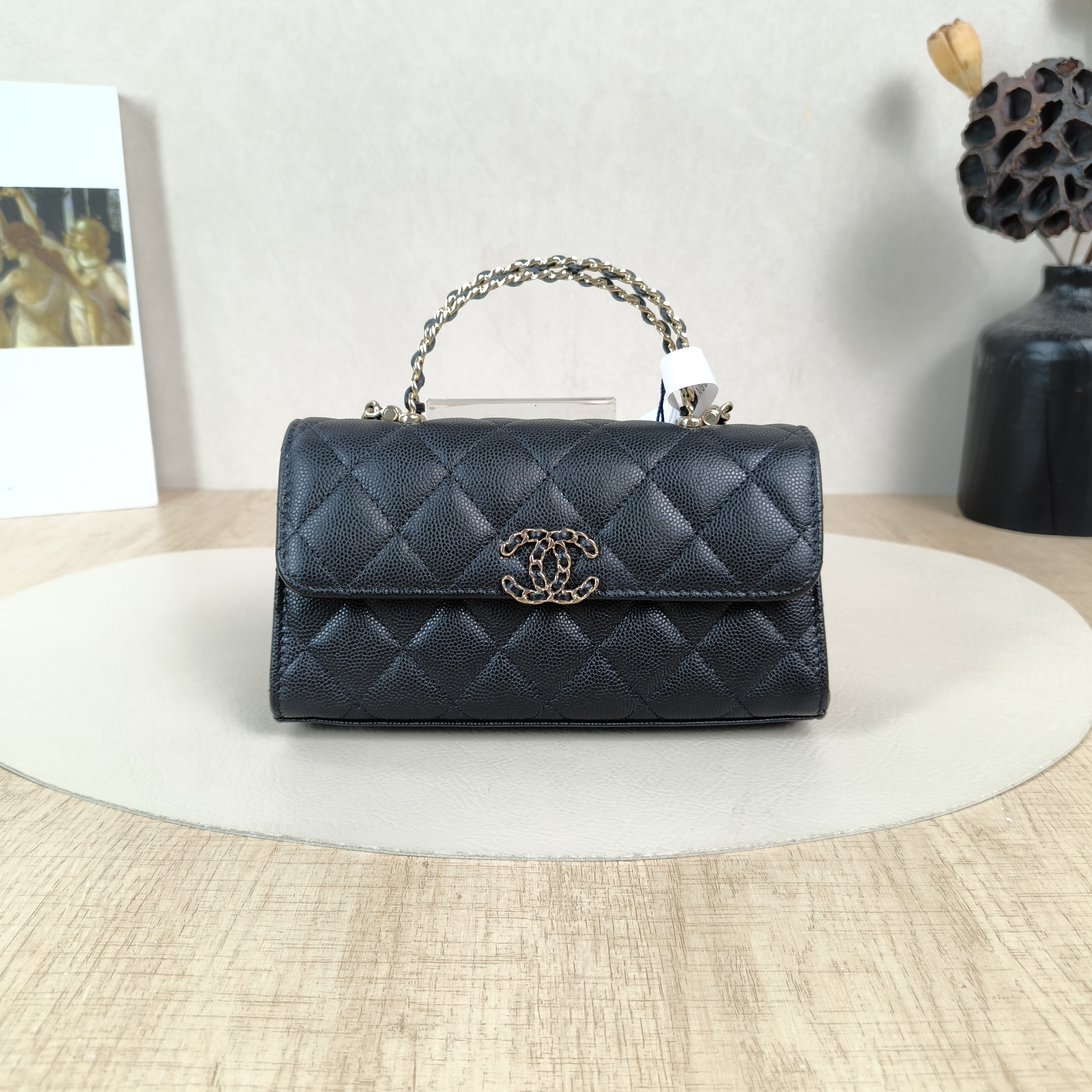 Chanel Crossbody Bag kelly Black Grained Calfskin One Size18 × 4.5 × 10 cm